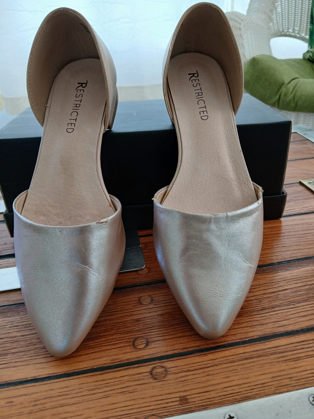 RESTRICTED Womens Metallic Pointed Toe D'Orsay Flats - Silver